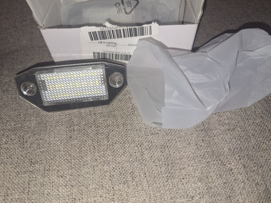 Vand set lămpi numar de inmatriculare Ford Mondeo