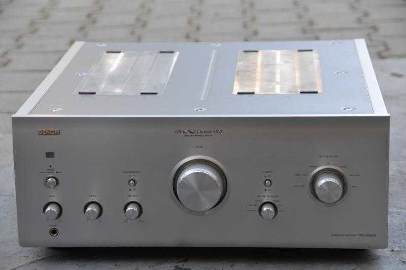 Amplificator Denon PMA 2000 AE