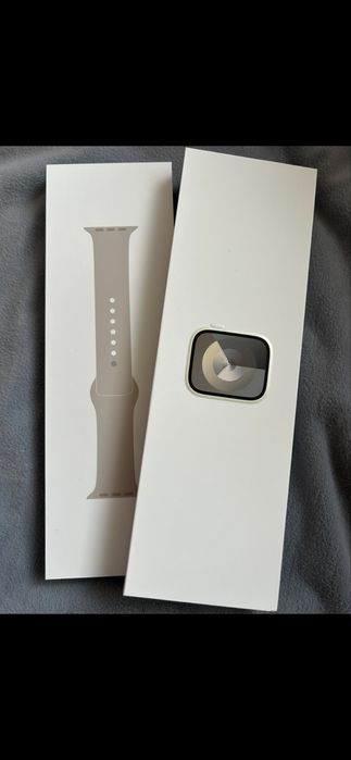 Смарт-часы Apple Watch Series 9 GPS M/L 41 мм starlight-бежевый