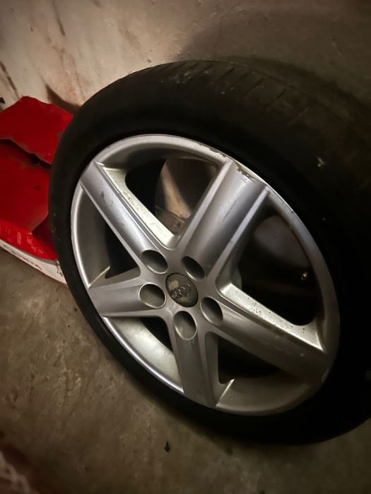 Джанта за ауди 17 цола със летна гума