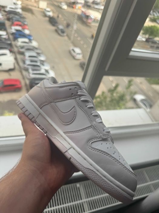 Nike Dunk Low Velvet Pink