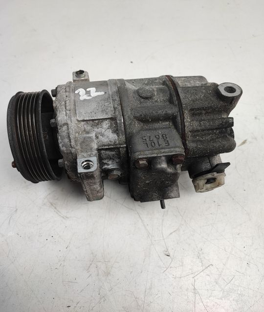 Compresor AC 1K0820803Q Volkswagen VW Passat B6