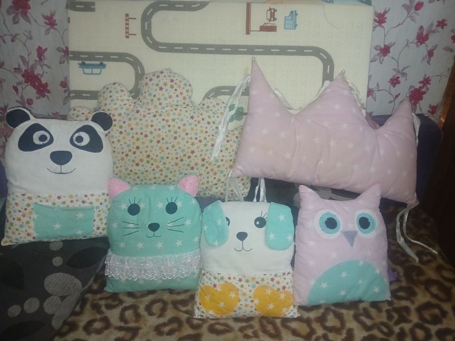 Продам бортик детские подушки на кроватку