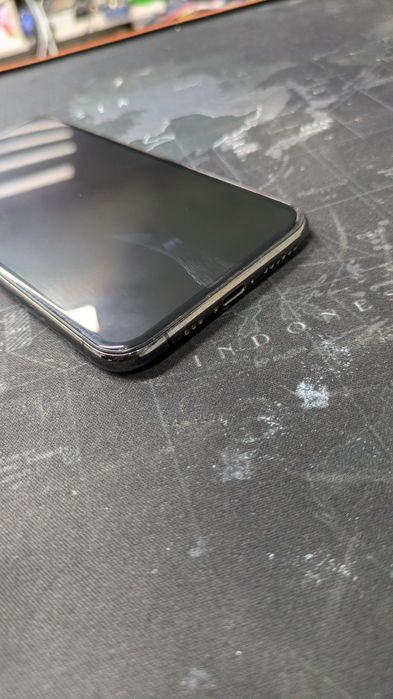 iPhone 11 Pro - ideal holatda aybi yo'q ochilmagan radnoy hamma joyi