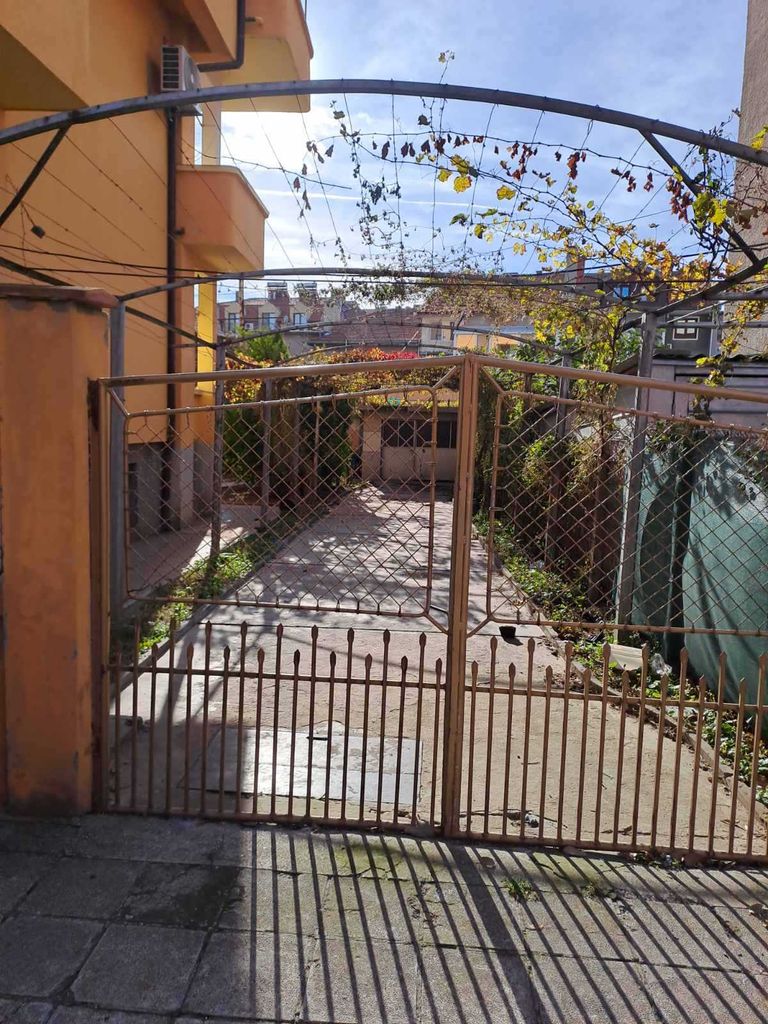 Продава се Етаж от къща в Поморие - 101 кв.м за 1971 €/кв.м - Снимка #10