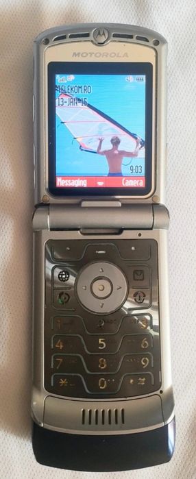 Motorola RAZR V3  ( decodat)