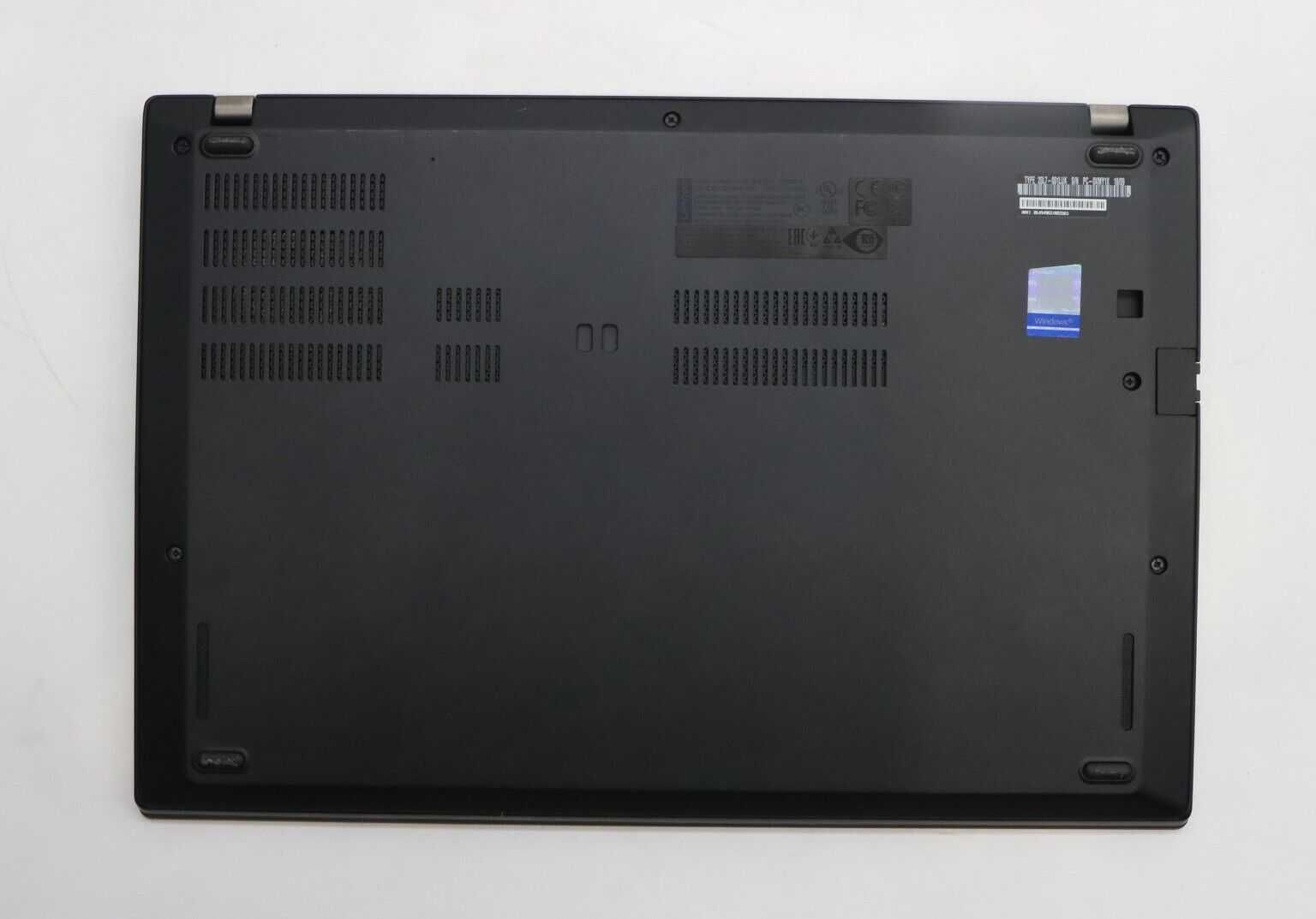 Лаптоп Lenovo T480S I7-8650U 16GB 512GB SSD ТЪЧСКРИЙН WINDOWS 10 / 11