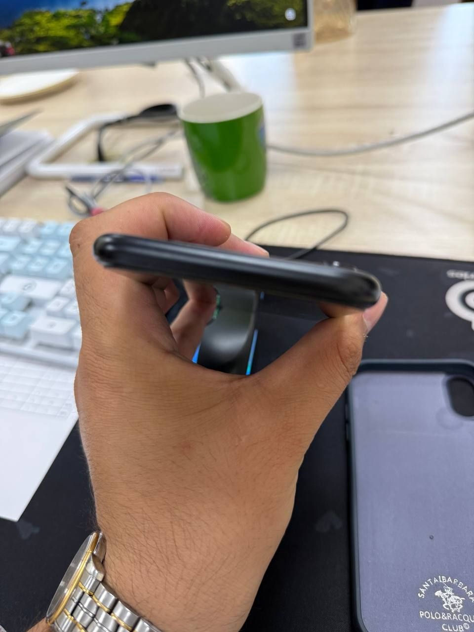 Iphone xr  black