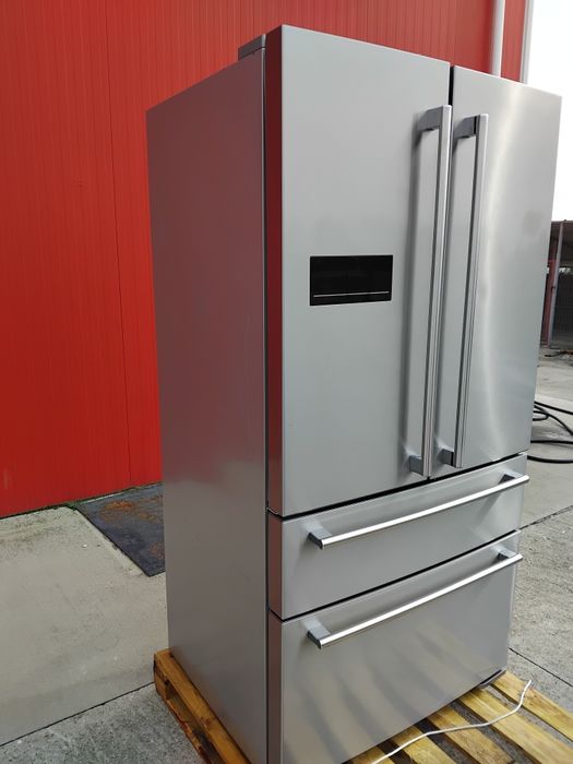 Хладилник side by side инокс