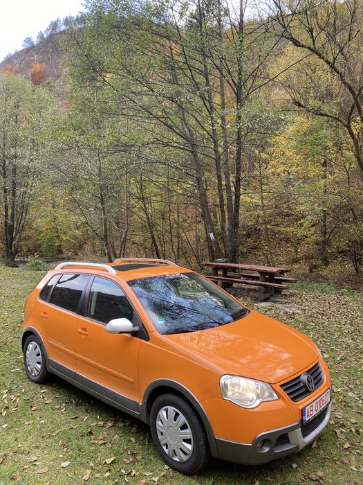 Volkswagen Cross Polo