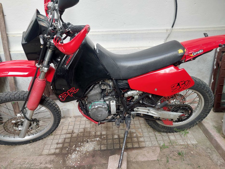 Vand Suzuki DR 350, inscrisa in circulatie, ITP pana 2027