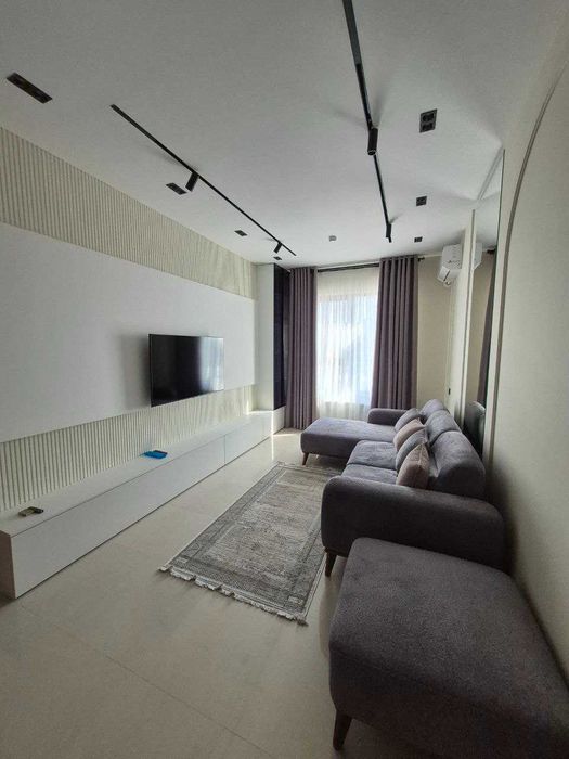 Сдается в аренду 2х ком квартира.