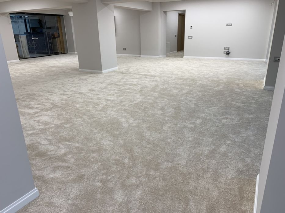 Montaj  LVT Linoleum SPC Mocheta Parchet Plinte Duropolimer Epoxi 3D