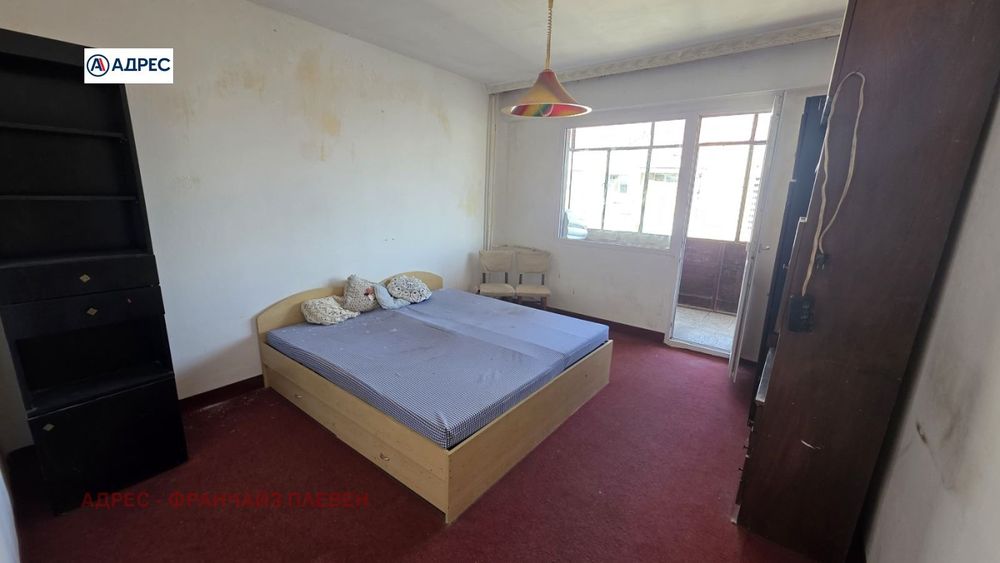 Продава се Двустаен апартамент в Плевен, Сторгозия - 75 кв.м за 1067 €/кв.м - Снимка #3