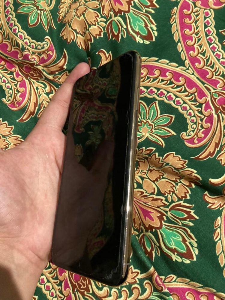 Айфон 10 XS max 64 гб