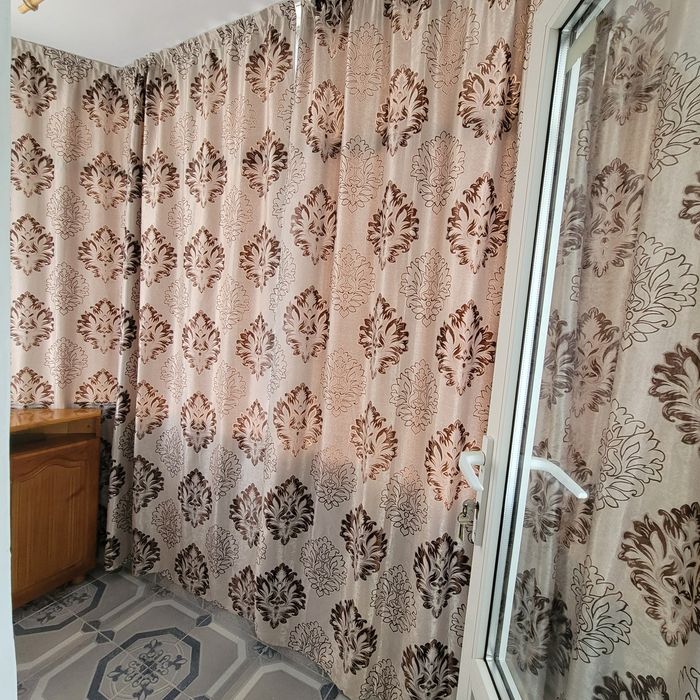 Închiriez Garsoniera