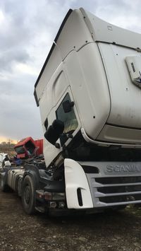 Dezmembrez camion SCANIA R420 euro 6