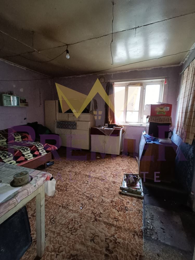 Продава се Къща в с. Червенци, Област Варна - 150 кв.м за 147 €/кв.м - Снимка #6