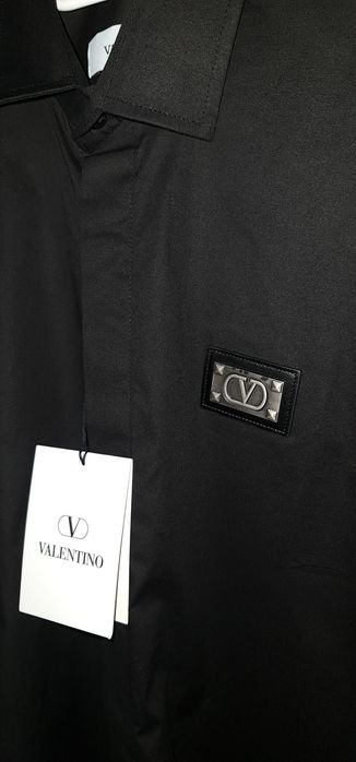 Cămașă Valentino  / Dsquared2  / Burberry