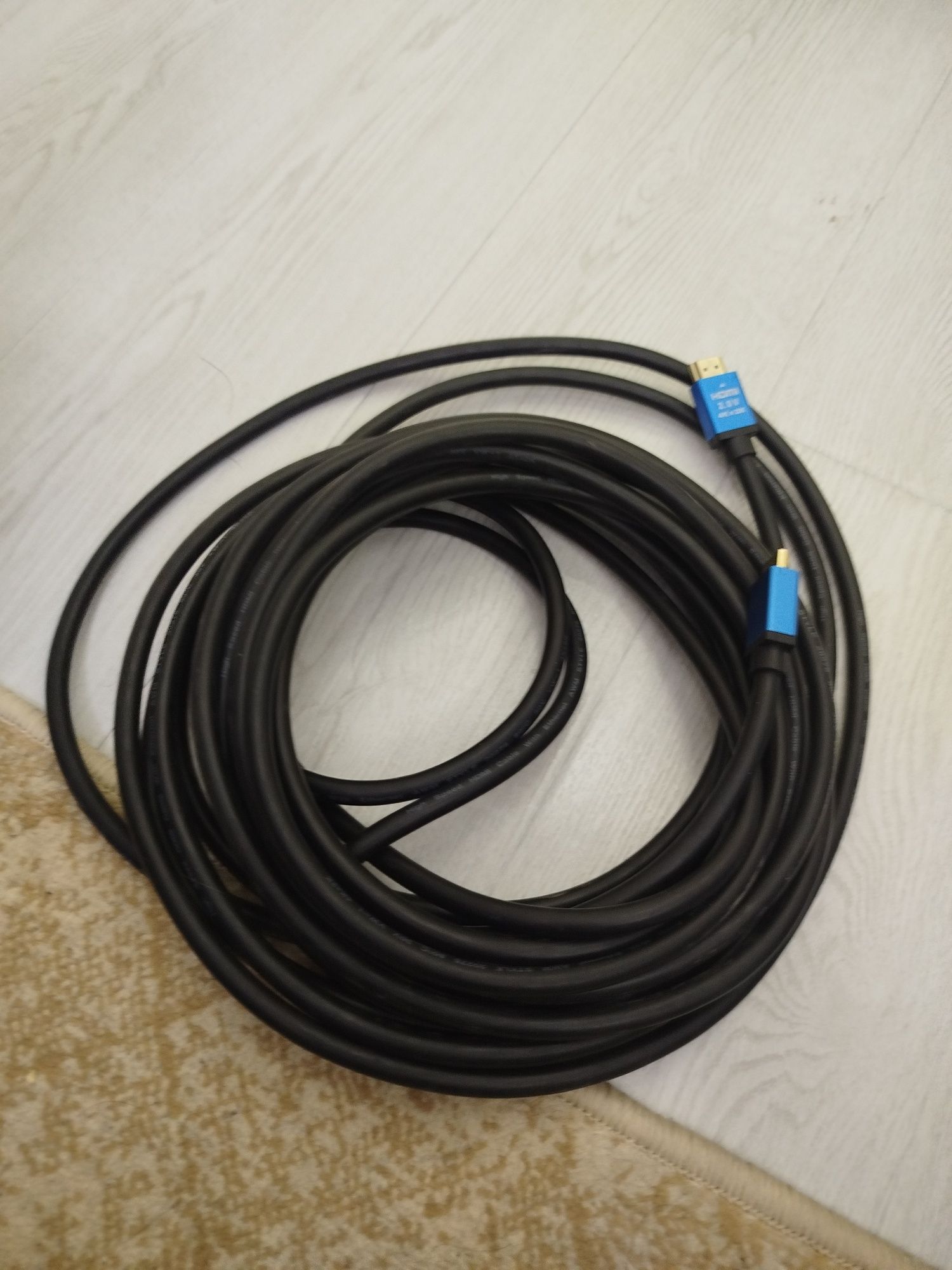 Продам HDMI cabel 10м новый