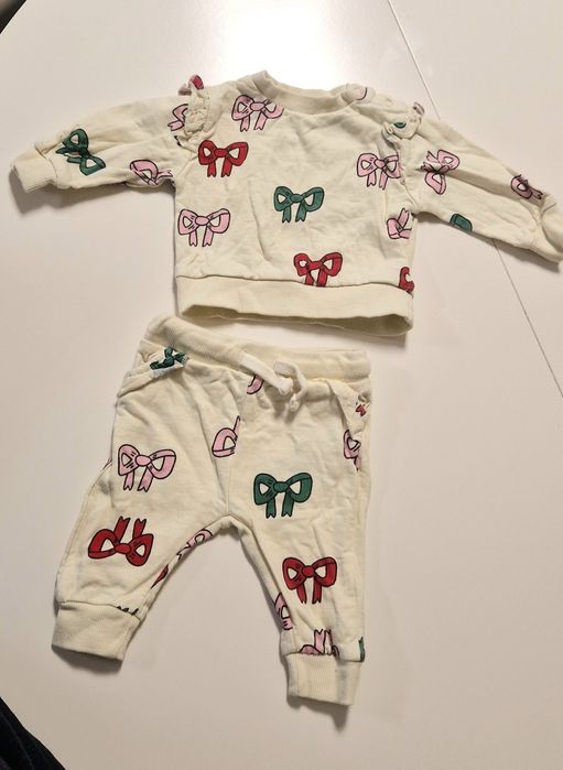 C&A, Primark, Sinsay Лот от бебешки дрехи за момиче, размер 56, 62, 68