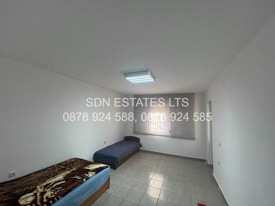 Продава се Магазин в Казанлък - 70 кв.м за 642 €/кв.м - Снимка #3