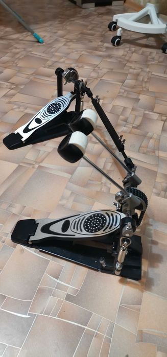 Продам не дорого педаль кардан для бас бочки.