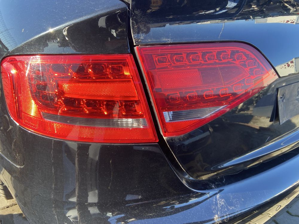 Ляв/Десен стоп ,Audi A4/B8,седан,2010г