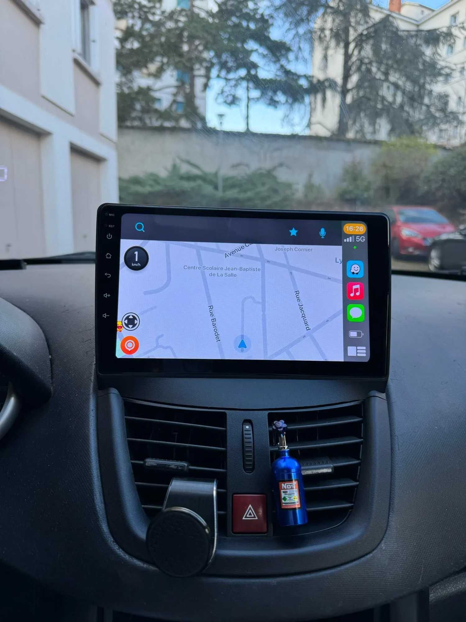 Navigatie Android Peugeot 207 - CarPlay AndroidAuto QLed Slot SIM