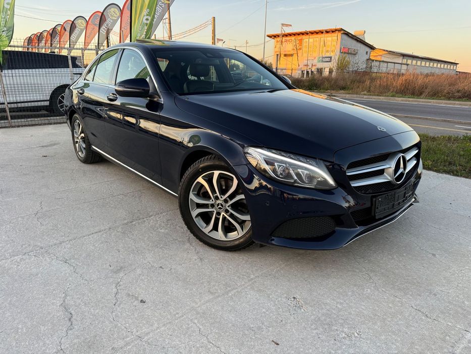 Mercedes-Benz C Foarte bine intretinuta !!