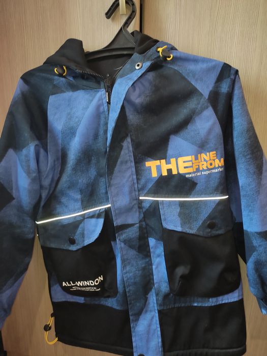 Продается двухсторонняя куртка на мальчика