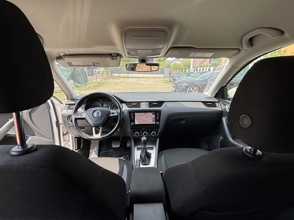 Skoda Octavia DSG – 2018 – Navi mare,foarte bine întreținută