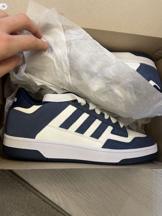 Papuci/ Adidasi Sport, Rapid Court Low( Adidas)