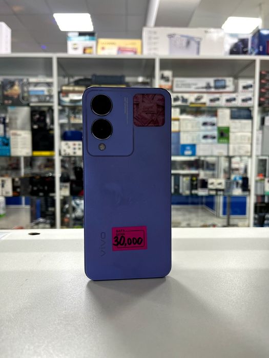 Vivo Y17s , 4+4/128gb