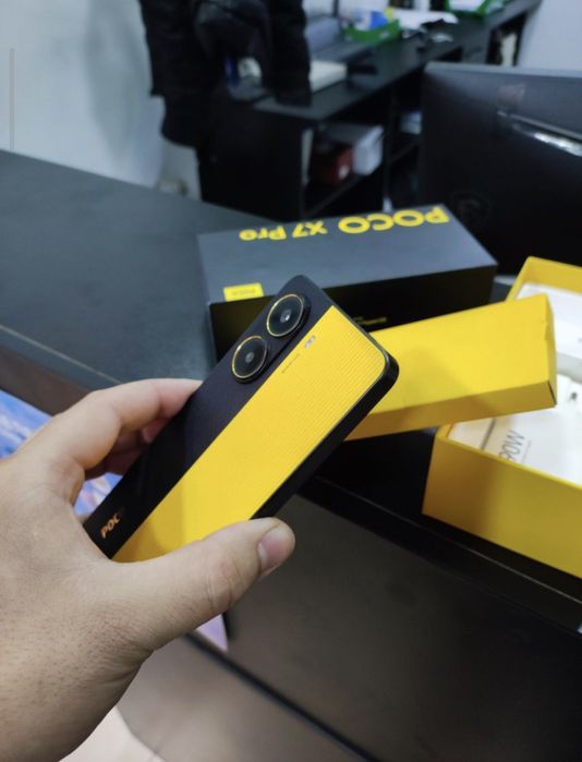 Poxo X7 Pro 12/256 GB