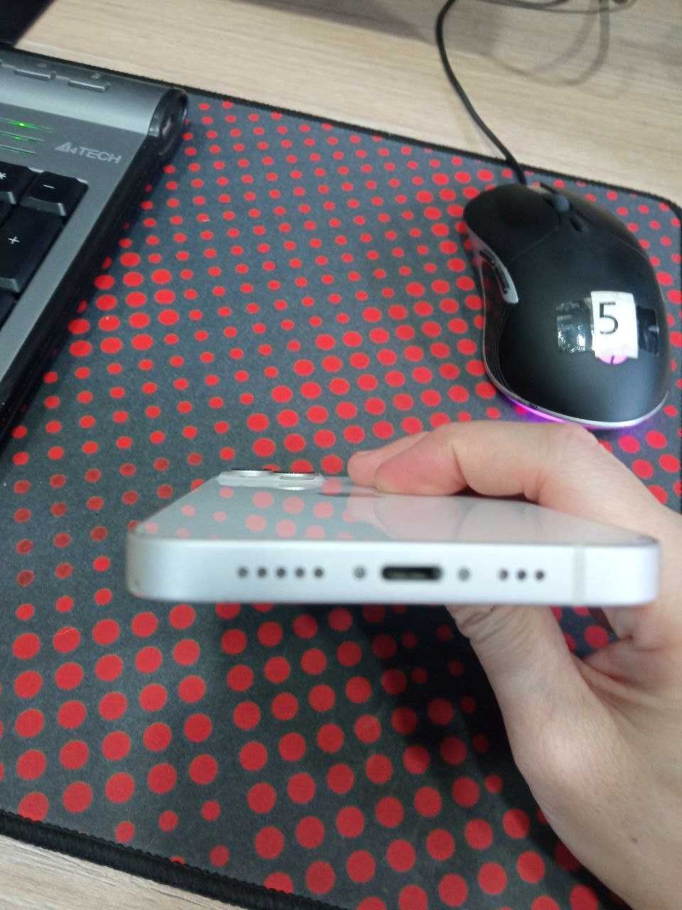 Iphone 13 oq 128/LL/A