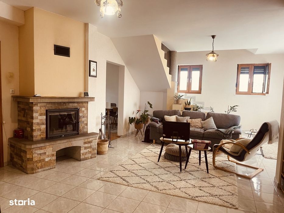 De vanzare casa pe Morii,cu 12 ari de teren