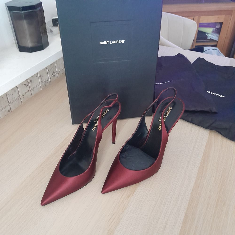 Yves Saint Laurent БОРДО
