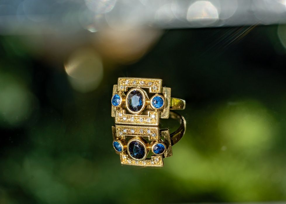 inel vechi aur 18k diamante safire