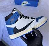 Nike Air Jordan 1 x Travis Scott x Fragment -Размер 44,5 (чисто нови)