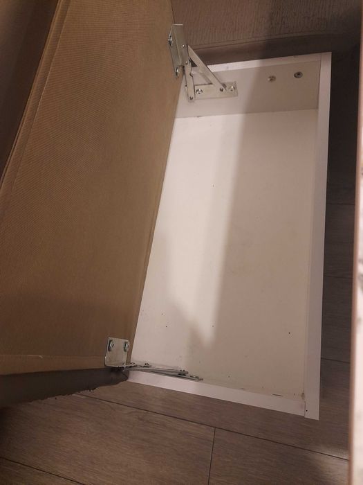 Coltar bucătărie +masa