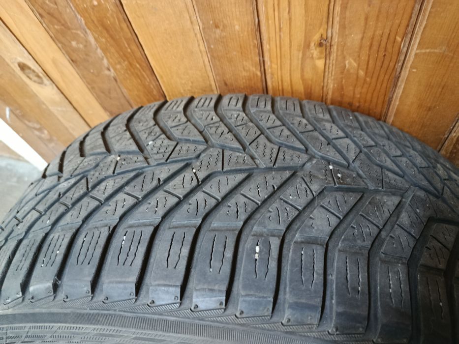 Anvelope iarna yokohama