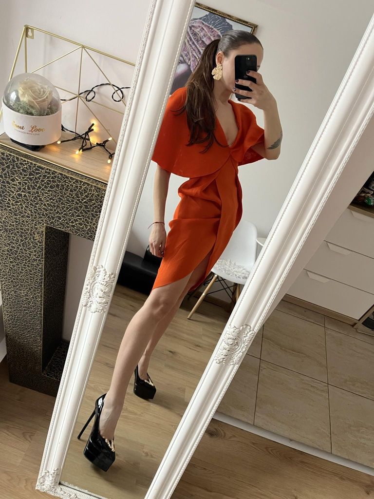 Рокля ASOS размер С
