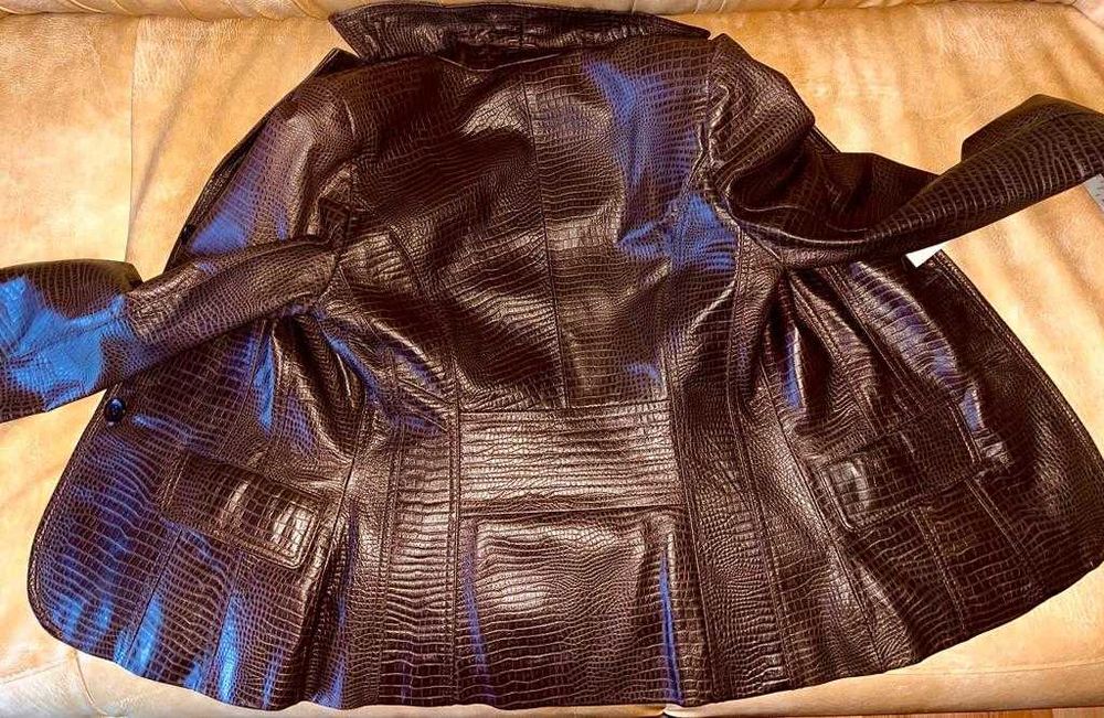 Jacheta dama 42 piele crocodil