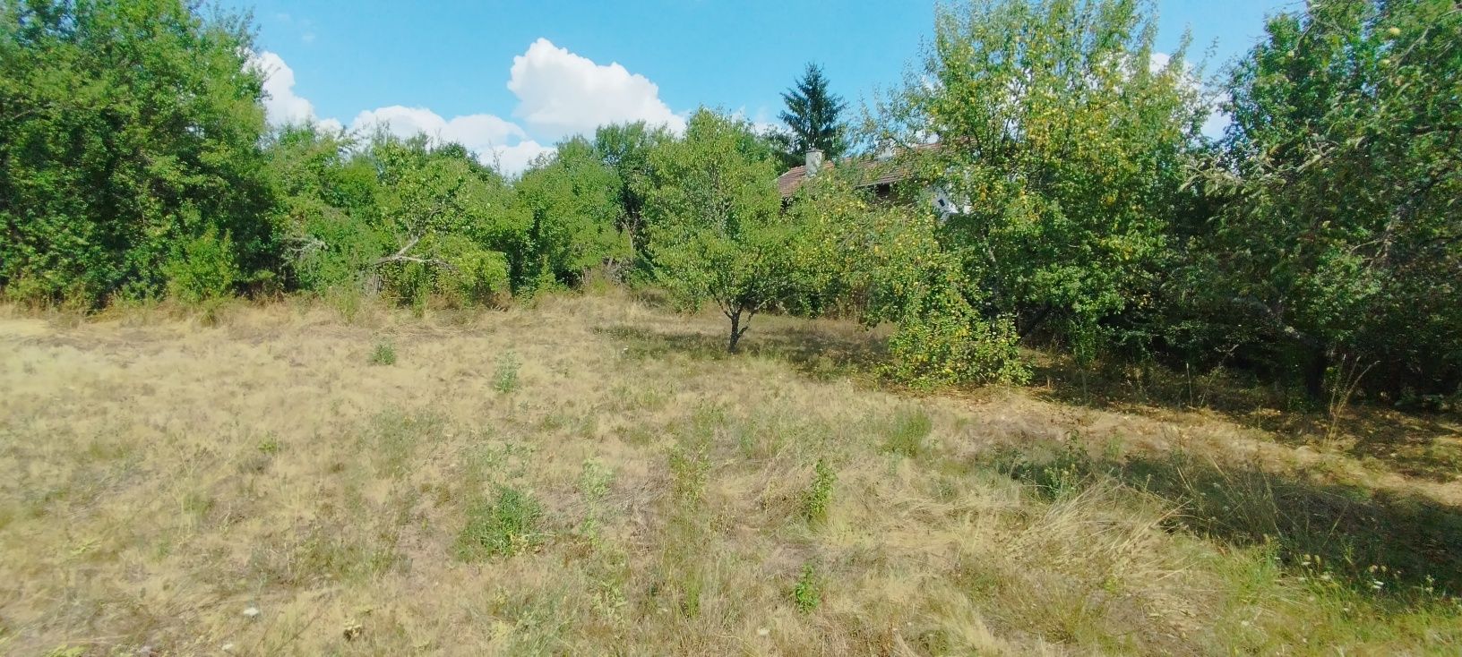 Продава се ПАРЦЕЛ в село Егълница, област Перник