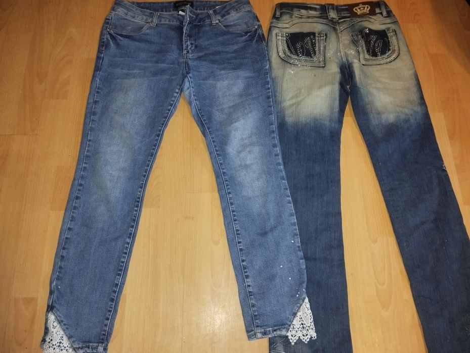 Blugi de damă  stare impecabila 2+1 cadou