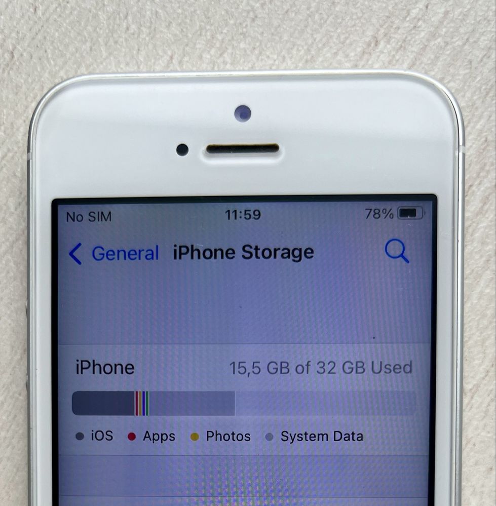 iPhone SE работещ с оригинално зарядно