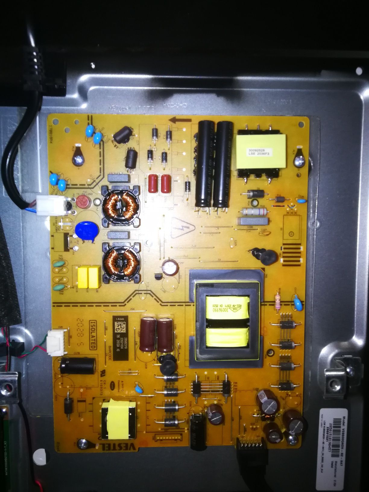 Продавам Horizon 50HL7530U/B работещ за части.