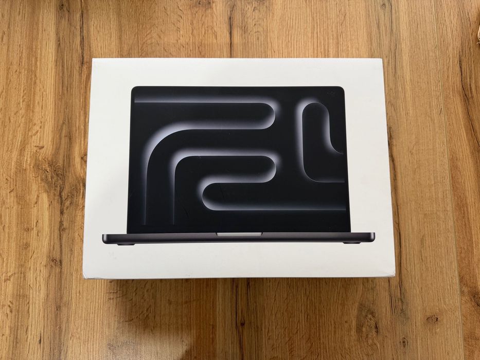 ЧИСТО НОВ MacBook Pro 14" M4 PRO Chip 12-CPU/16-GPU/24RAM/512SSD