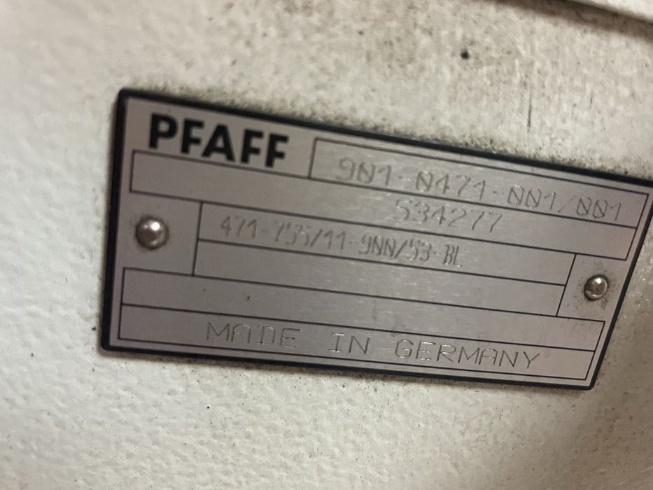 Бутилкова шевна машина Pfaff 471